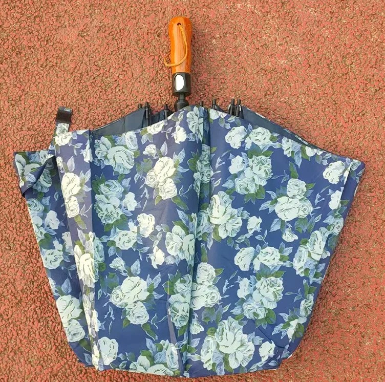 27 Inch 8K Umbrella 2 Folding Double Layer Golf Umbrella Polyester Color Semi-Automatic Umbrella 70 Radius Export Umbrella