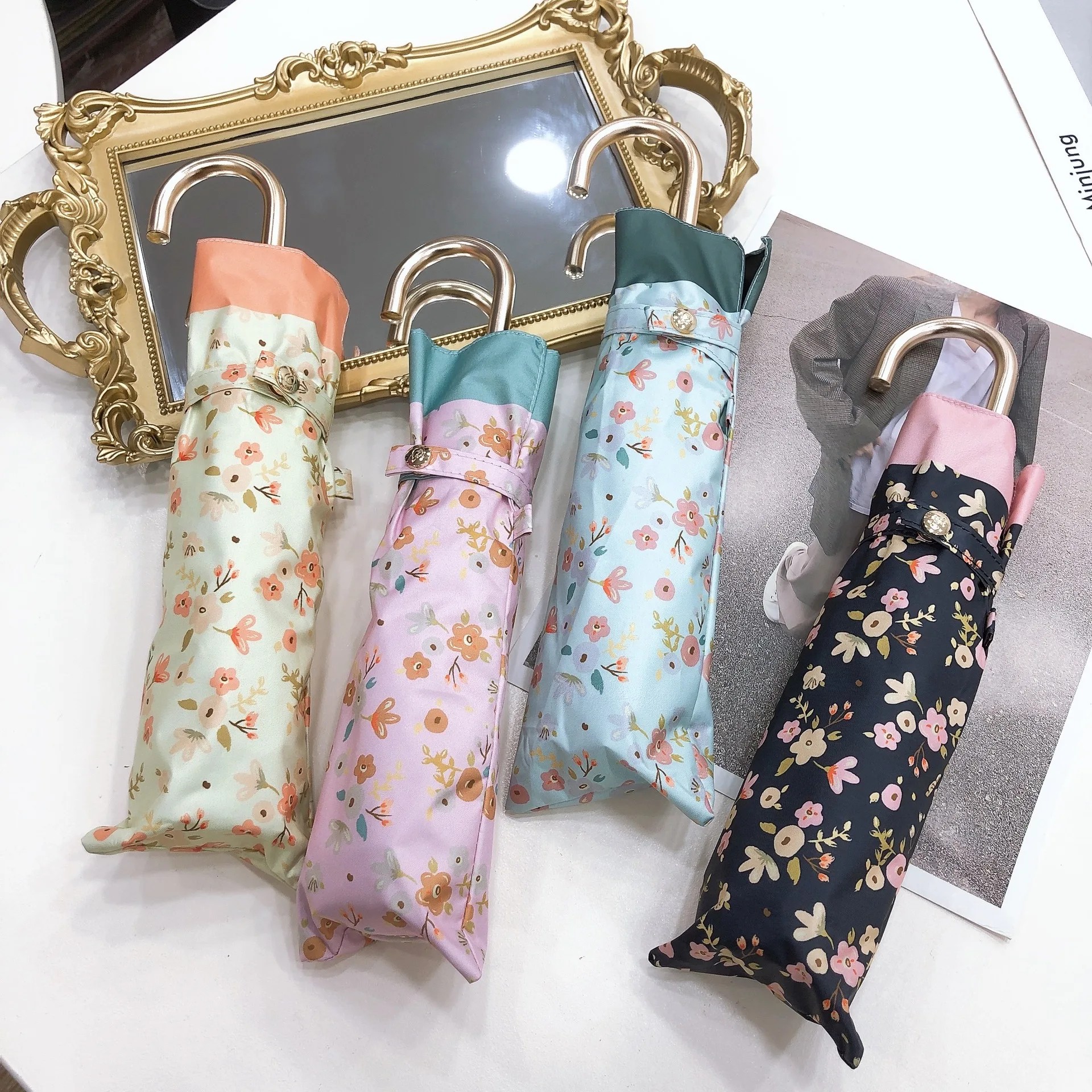 Japanese Style Fresh Artistic Floral Hook Handle Small Umbrella Wholesale Sun Rain Umbrella Factory Supply Parapluie Cute