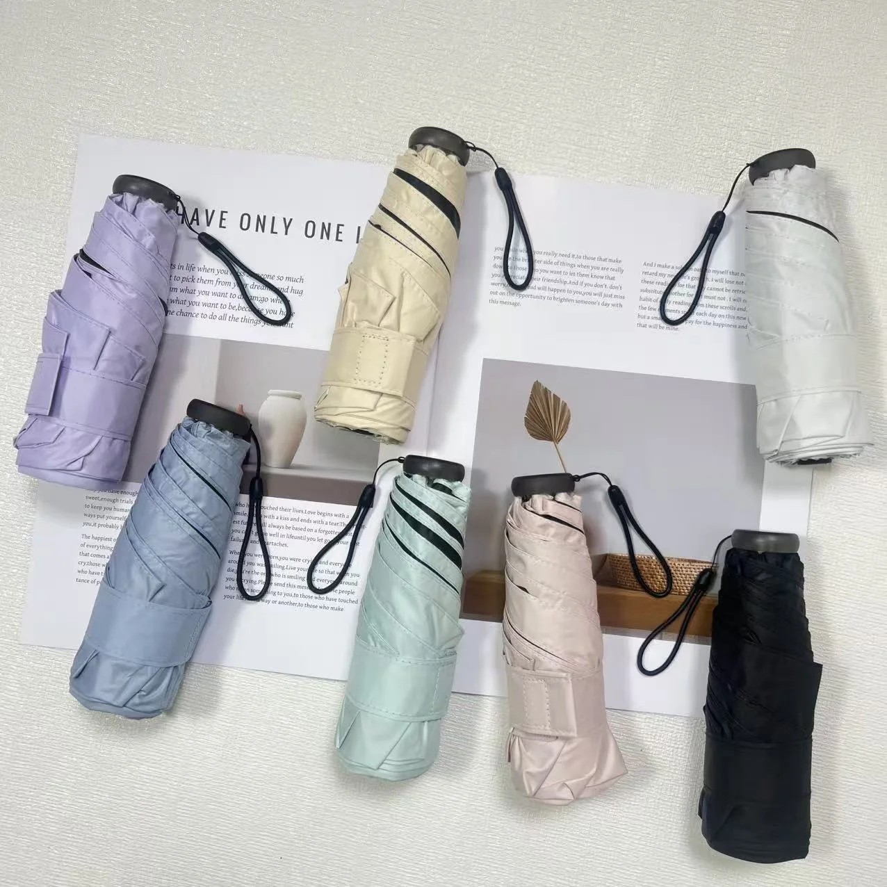 170g New Ultra-Light Manual Sunscreen Rainproof Five-Fold Pocket Umbrella Black UV-Proof Portable Wholesale
