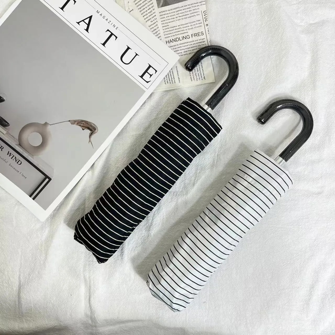 Simple Striped Collision Cloth Small Hook Umbrella Portable 8-rib Rainproof Sunscreen Folding Exquisite Casual Women's Manual