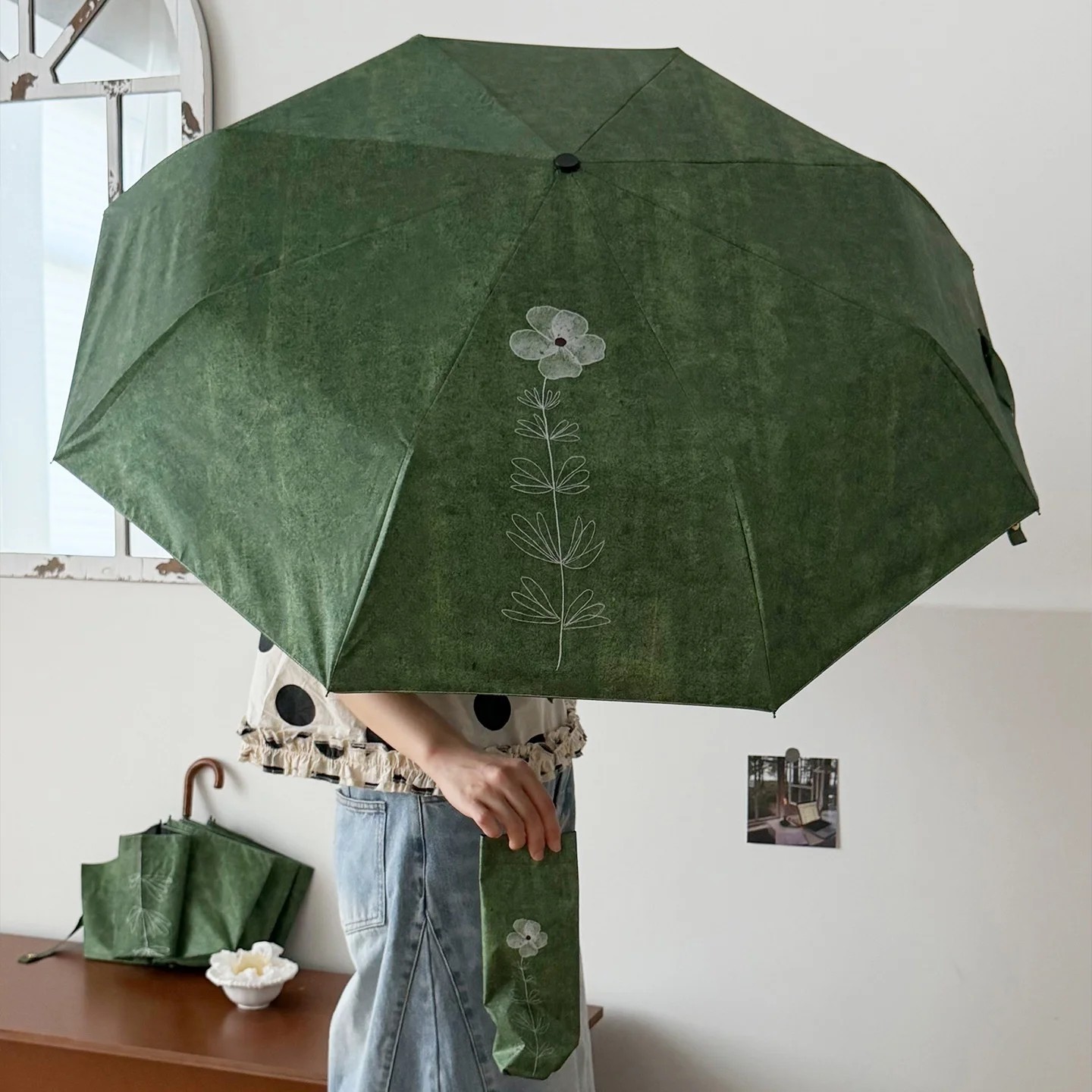 Korean Style Retro Green 8-rib Umbrella Fully Automatic Foldable Parasol with UV protection for Women's Sun & Rain Use