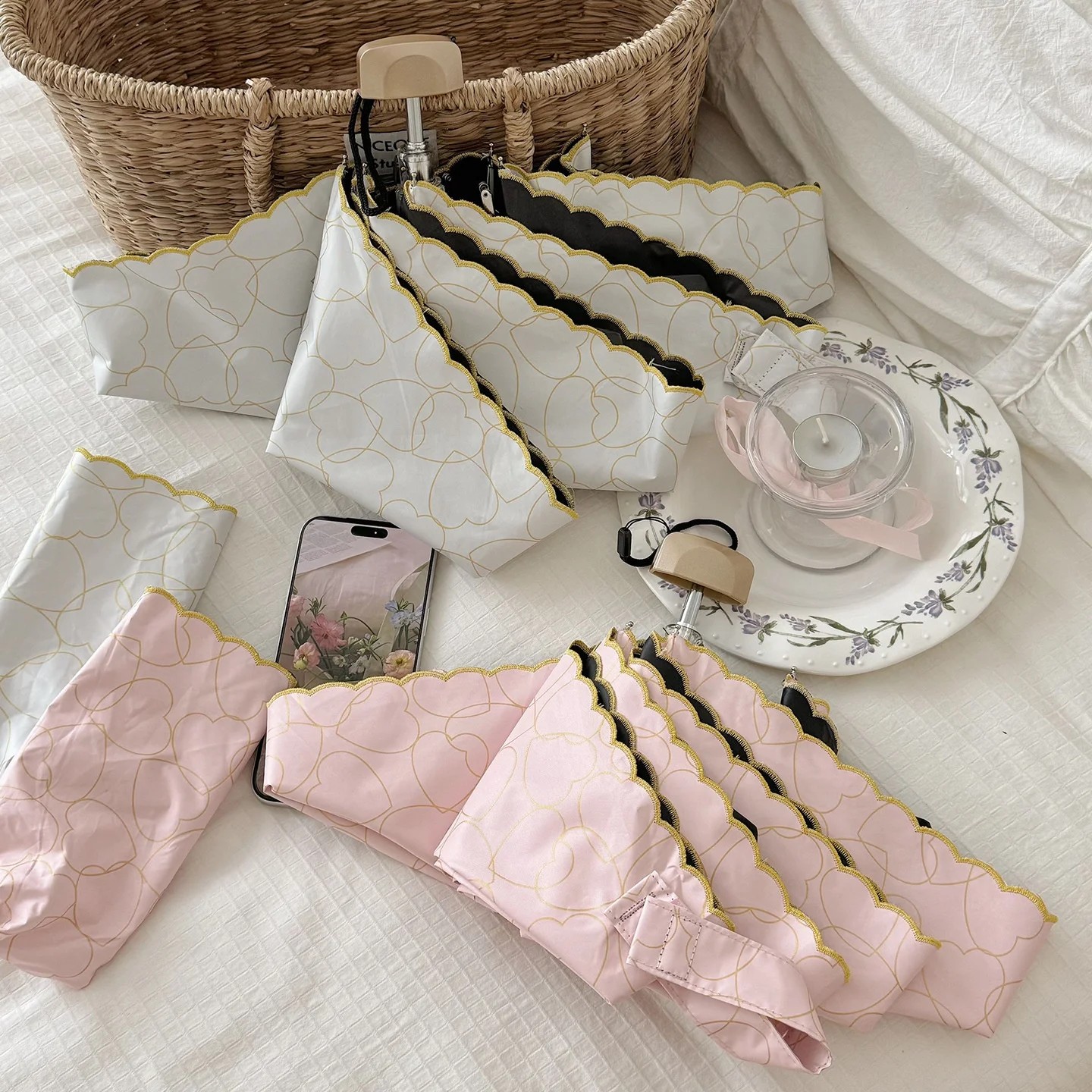 New Embroidered Lace Flat Five Fold 6rib Manual Sun Umbrella Sunscreen Folding Mini Umbrella for Sunny and Rainy Days