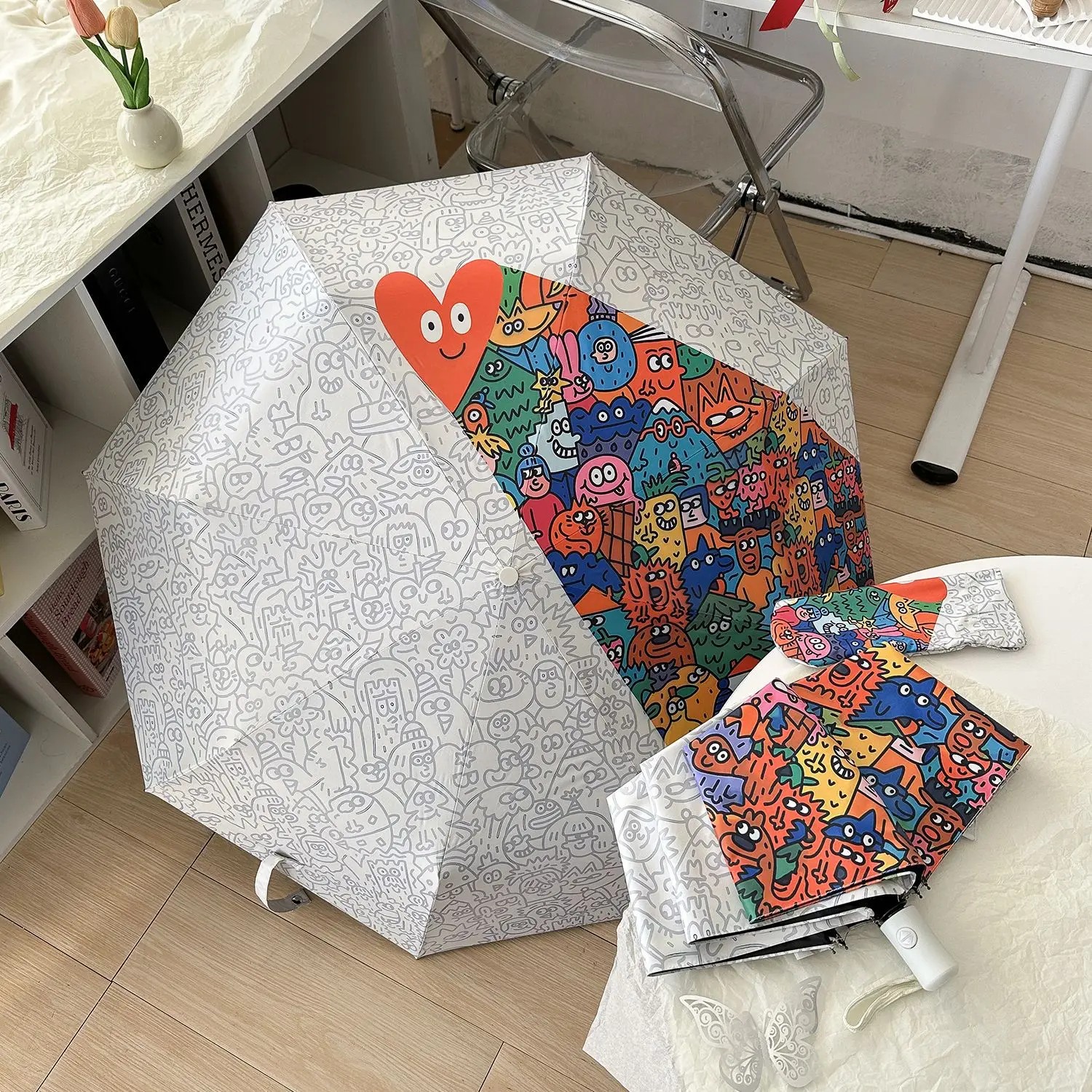 Artistic Graffiti Umbrella Women's UV-proof Anti-sun Black Coating Sun Automatic Folding Three-fold Umbrella Stylish Design